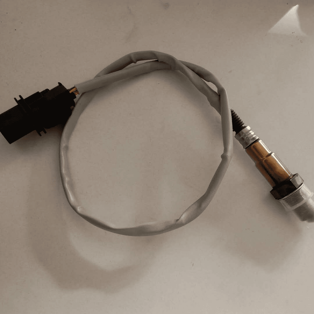 Oxygen Sensor (Upstream Right)8F9Z-9F472-C